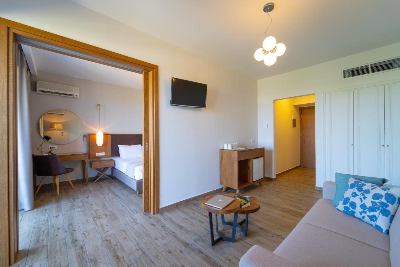 Achilles Hill Hotel Methoni  Exterior photo